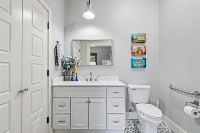 1605 NW 199th Street, Edmond, OK 73012