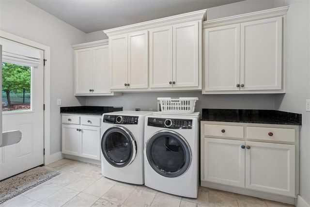 1605 NW 199th Street, Edmond, OK 73012