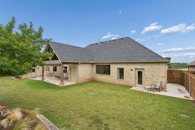 1605 NW 199th Street, Edmond, OK 73012