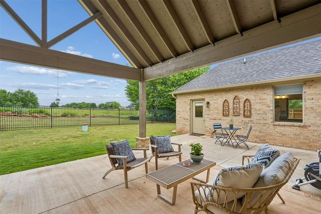 1605 NW 199th Street, Edmond, OK 73012