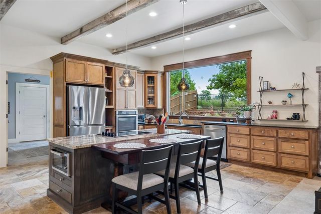 1605 NW 199th Street, Edmond, OK 73012