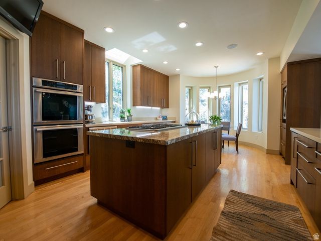 4925 S MOUNTAIN LN, Salt Lake City, UT 84124