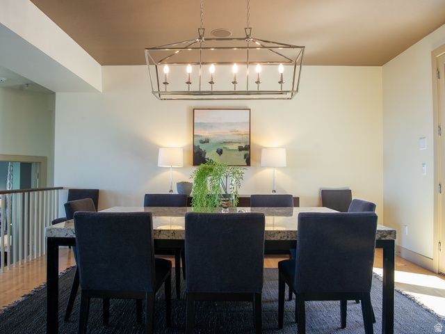 4925 S MOUNTAIN LN, Salt Lake City, UT 84124