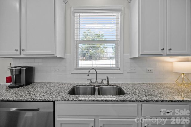 3808 Yorkshire Place, Terrell, NC 28682