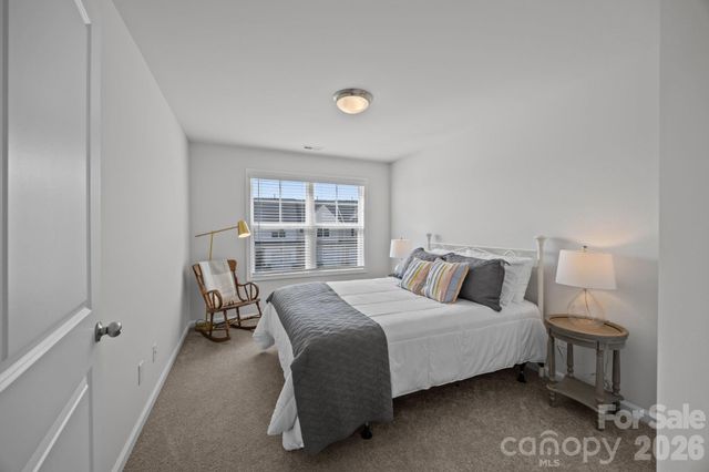 3808 Yorkshire Place, Terrell, NC 28682