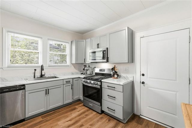 2507 Stockton Street, Winston-salem, NC 27127