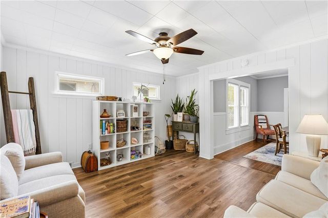2507 Stockton Street, Winston-salem, NC 27127