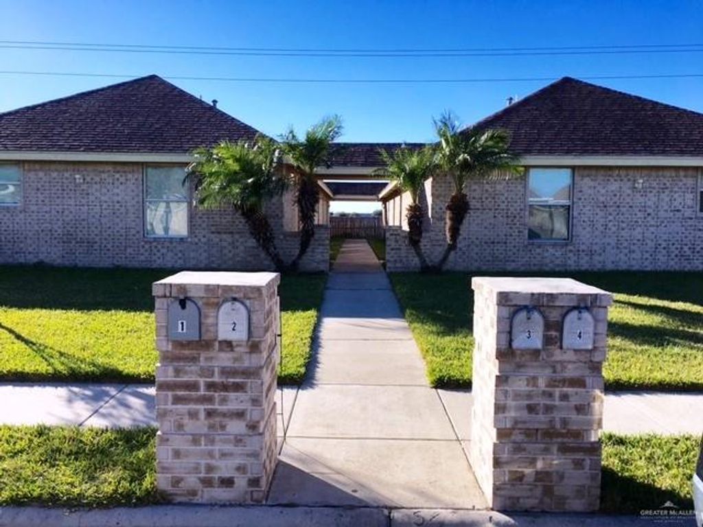 1302 S Diplomat Drive, Pharr, TX 78577