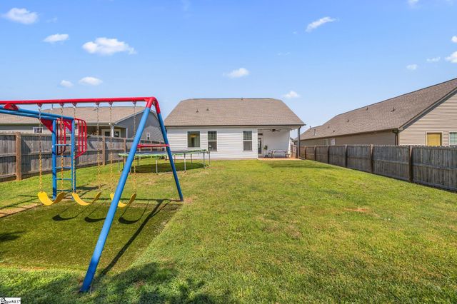 323 Barnhill Court, Greenville, SC 29617