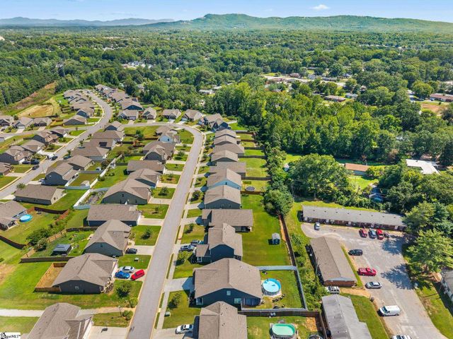 323 Barnhill Court, Greenville, SC 29617
