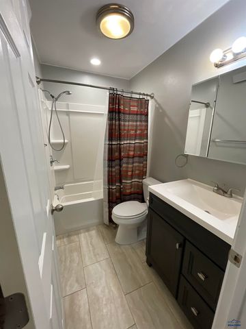 629 CHARGER CT, Rapid City, SD 57701