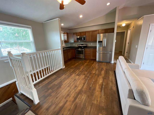 629 CHARGER CT, Rapid City, SD 57701