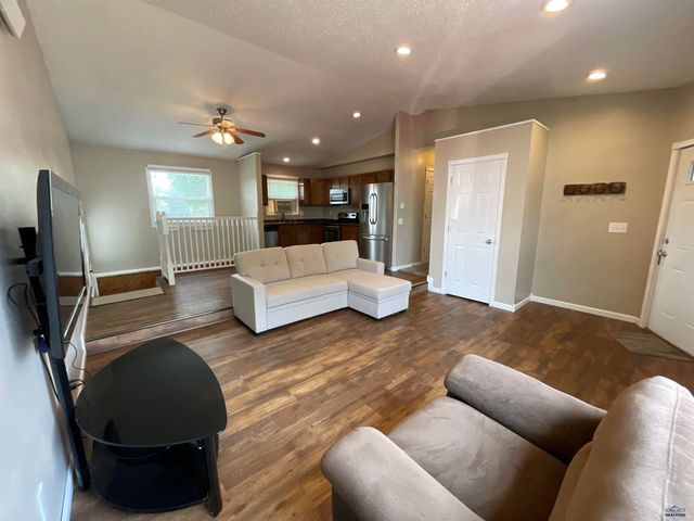629 CHARGER CT, Rapid City, SD 57701