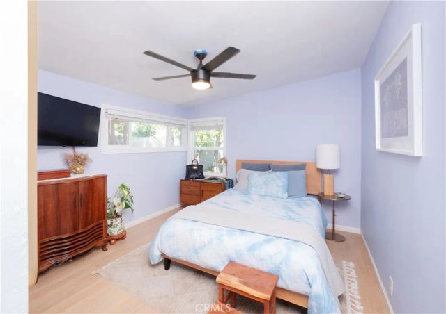 18527 Napa Street, Northridge, CA 91324