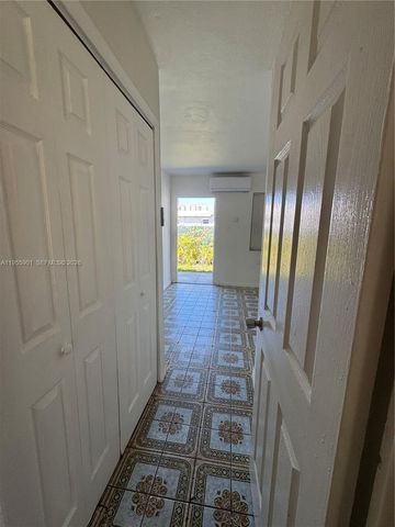 3690 SW 14th St 1, Miami, FL 33145