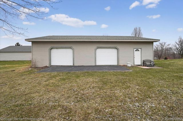 10310 Sharp Road, Mundy Township, MI 48473