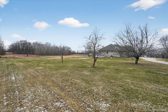 10310 Sharp Road, Mundy Township, MI 48473