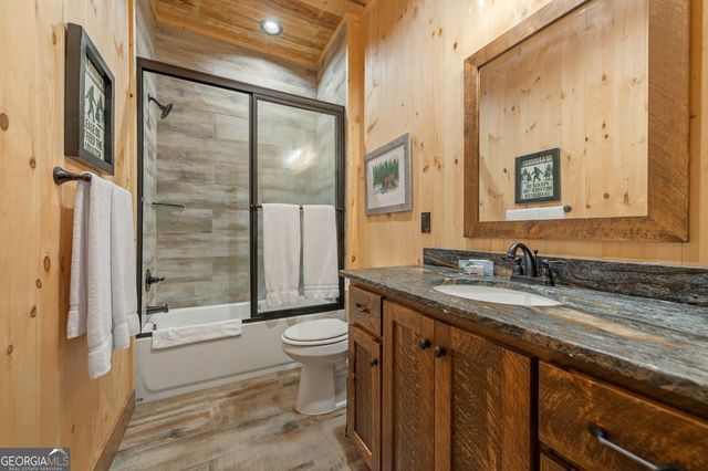 467 Skylight Drive, Blue Ridge, GA 30513