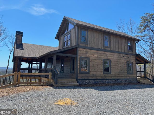 467 Skylight Drive, Blue Ridge, GA 30513
