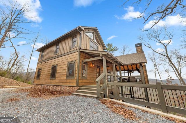 467 Skylight Drive, Blue Ridge, GA 30513