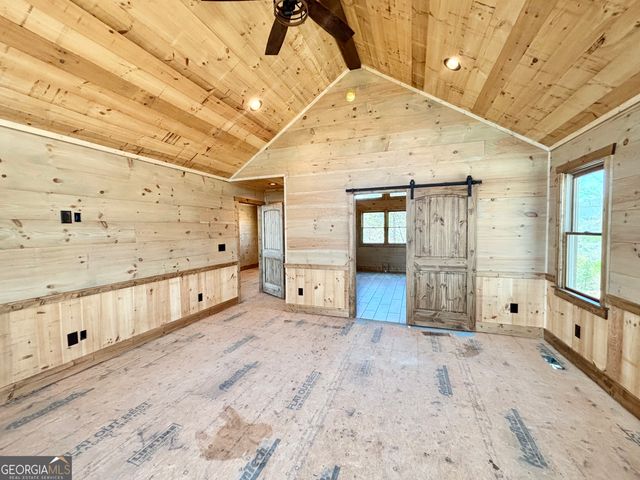 467 Skylight Drive, Blue Ridge, GA 30513
