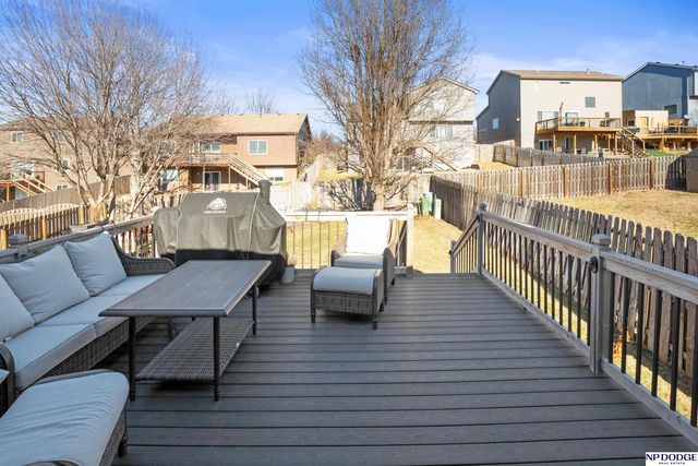 18060 Lillian Street, Omaha, NE 68136