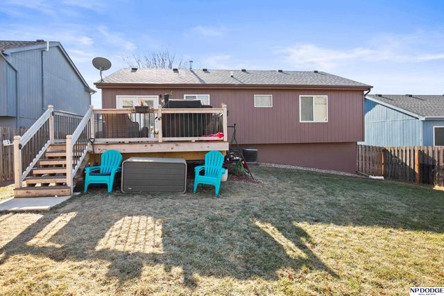 18060 Lillian Street, Omaha, NE 68136