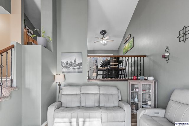 18060 Lillian Street, Omaha, NE 68136