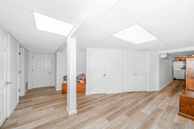 242 Singingwood Drive, Holbrook, NY 11741