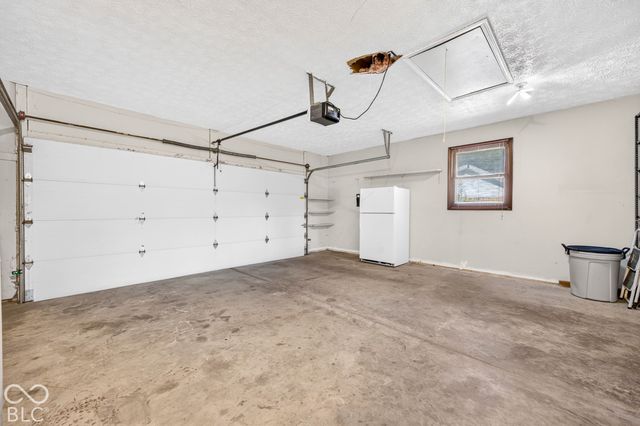 130 Brookside Court, Franklin, IN 46131