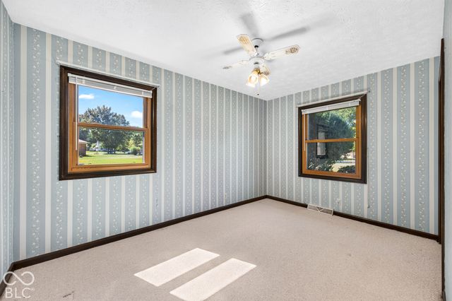 130 Brookside Court, Franklin, IN 46131