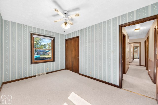 130 Brookside Court, Franklin, IN 46131