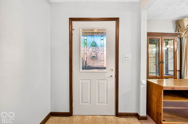130 Brookside Court, Franklin, IN 46131