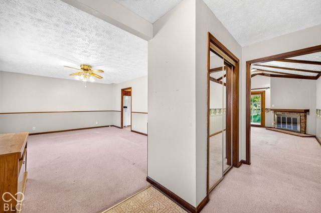 130 Brookside Court, Franklin, IN 46131
