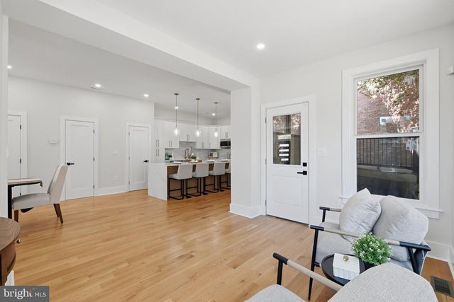 54 RHODE ISLAND AVE NE, Washington, DC 20002