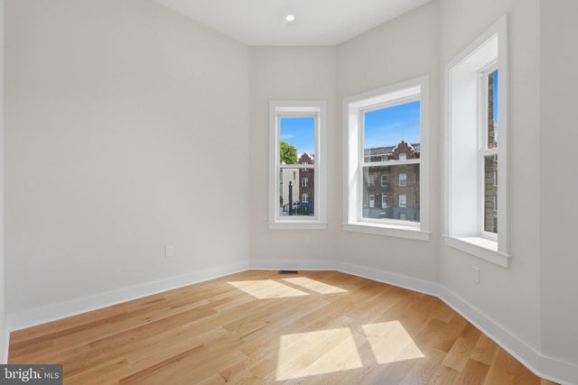 54 RHODE ISLAND AVE NE, Washington, DC 20002