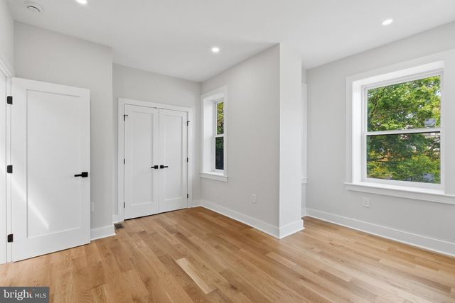 54 RHODE ISLAND AVE NE, Washington, DC 20002