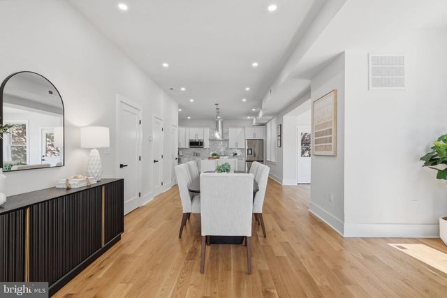 54 RHODE ISLAND AVE NE, Washington, DC 20002