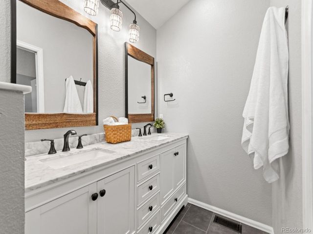 9639 Teller Ct, Westminster, CO 80021