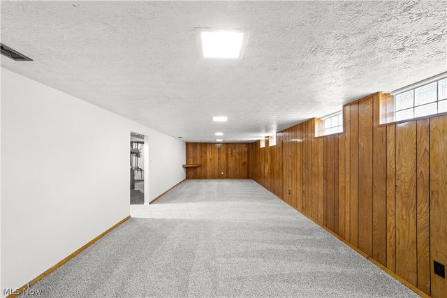 11412 Hempstead Road, Cleveland, OH 44125