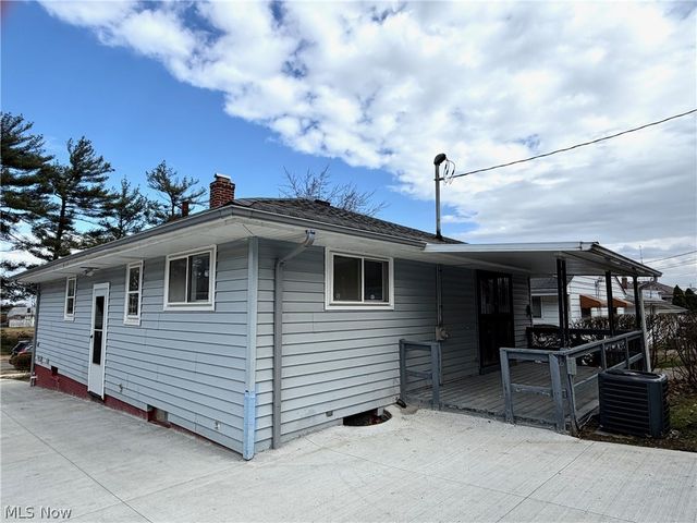 11412 Hempstead Road, Cleveland, OH 44125