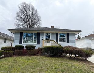 11412 Hempstead Road, Cleveland, OH 44125
