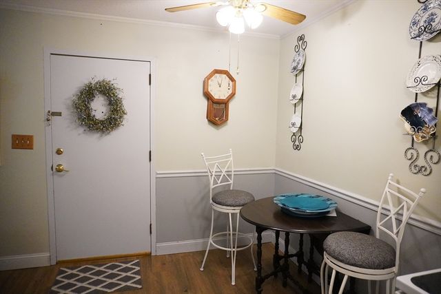 7 Chapel Hill Dr 11, Plymouth, MA 02360