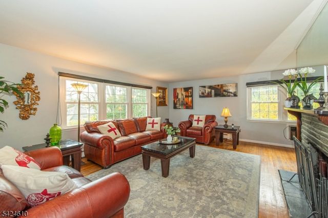7 North Shore Trl, Sparta Twp., NJ 07871