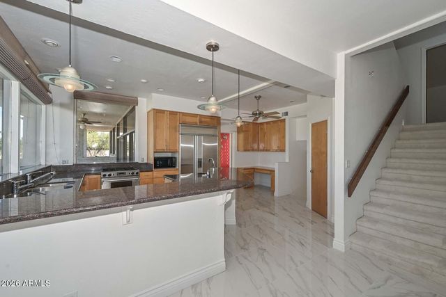 560 E CAMPINA Drive, Litchfield Park, AZ 85340