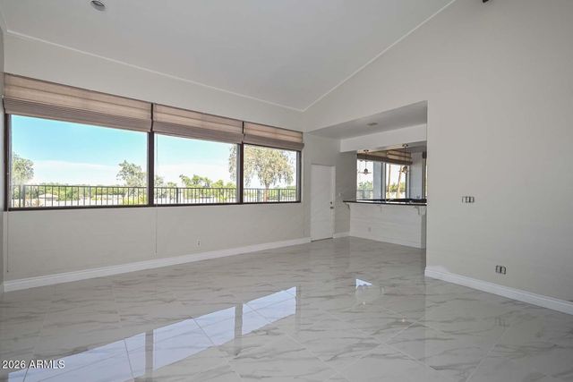 560 E CAMPINA Drive, Litchfield Park, AZ 85340
