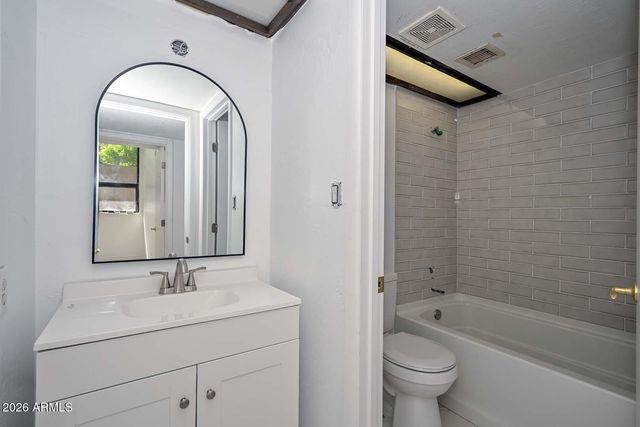 560 E CAMPINA Drive, Litchfield Park, AZ 85340