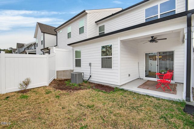 1024 Heartstone Way, Durham, NC 27713