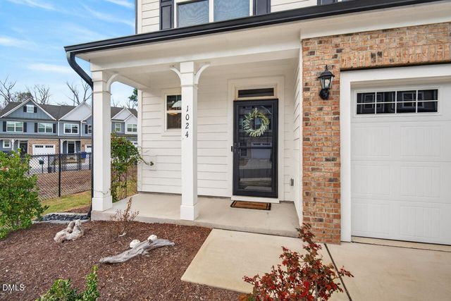 1024 Heartstone Way, Durham, NC 27713