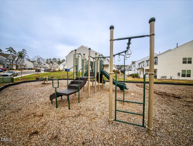 1024 Heartstone Way, Durham, NC 27713